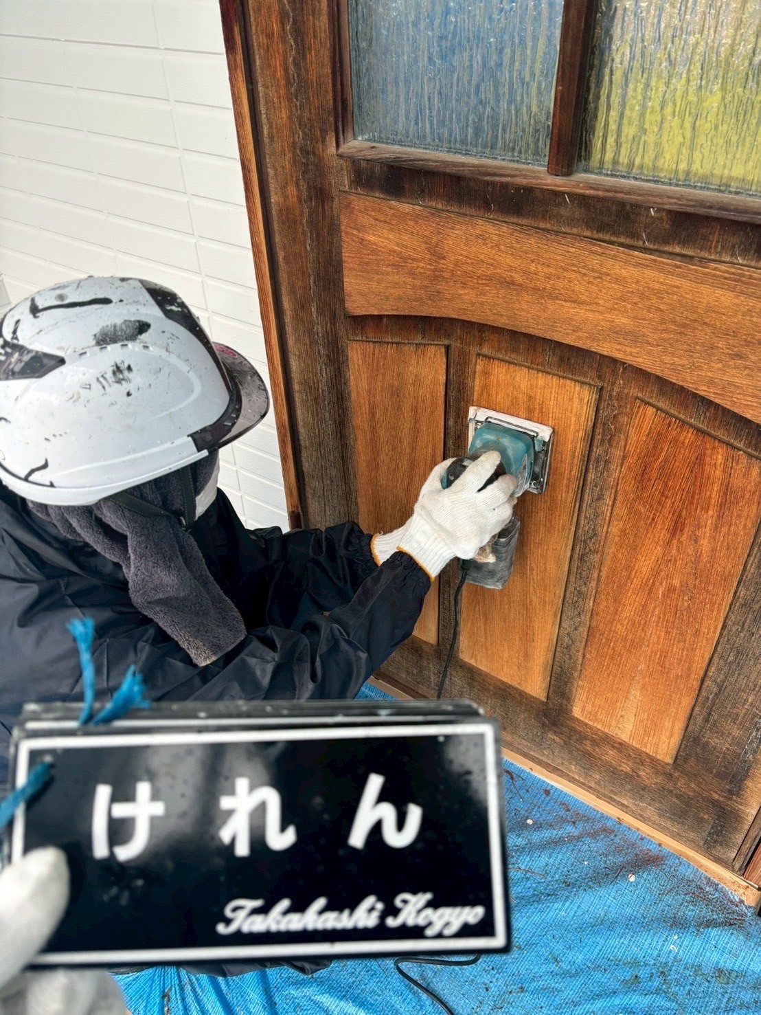 玄関ドアケレン作業