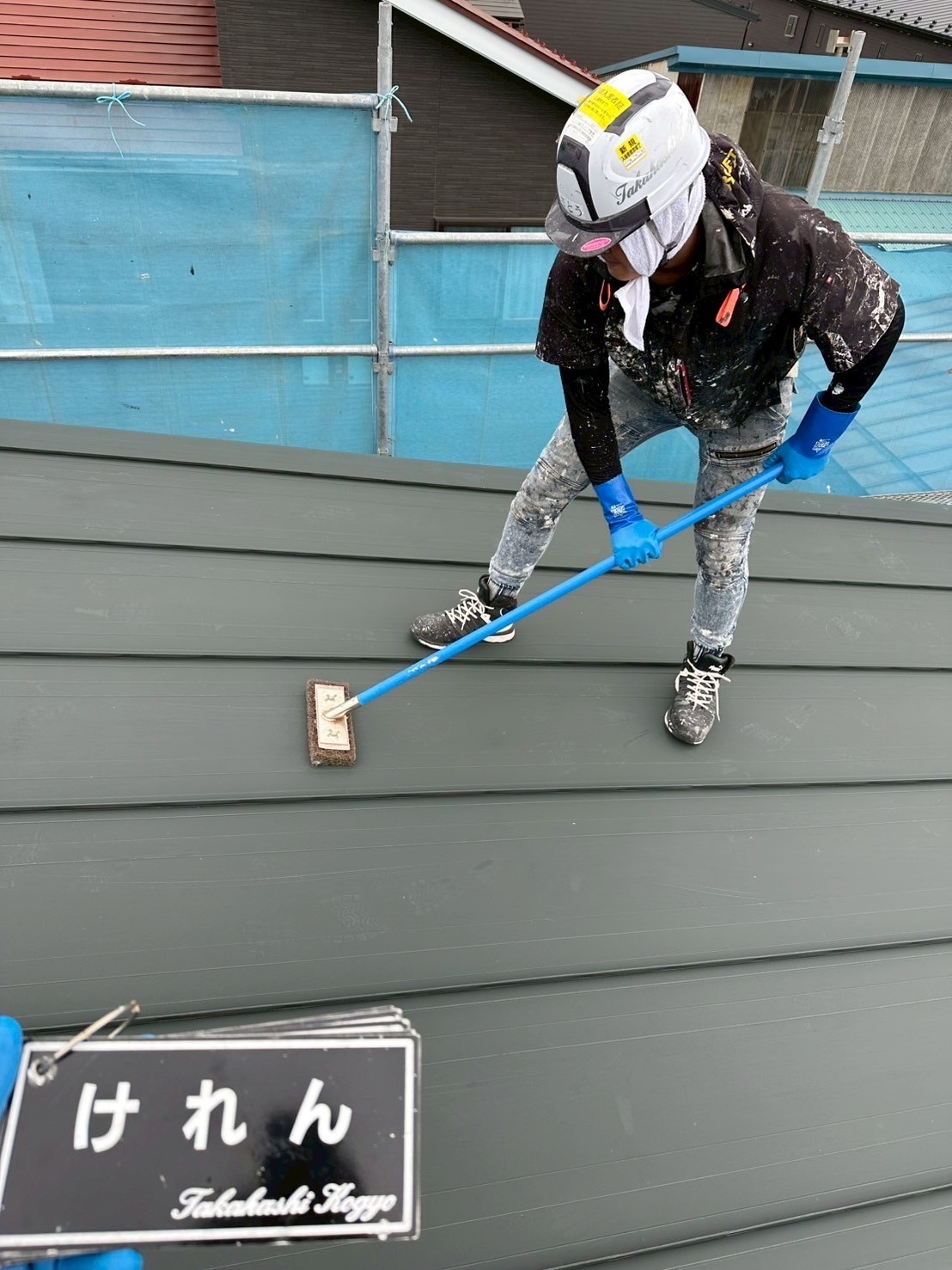 屋根ケレン作業