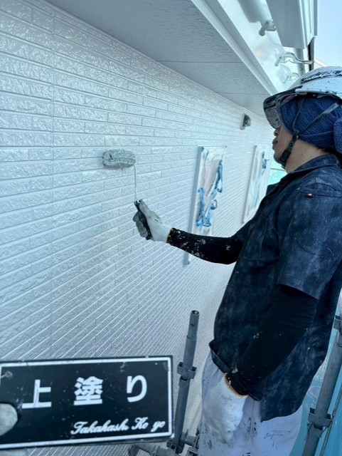 外壁上塗り作業(ND400)