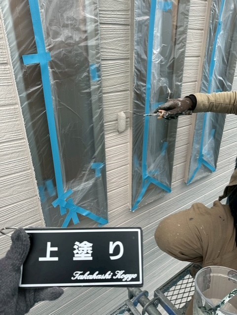 外壁上塗り作業（色分）