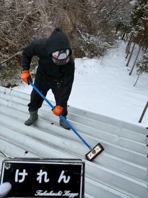 屋根ケレン作業