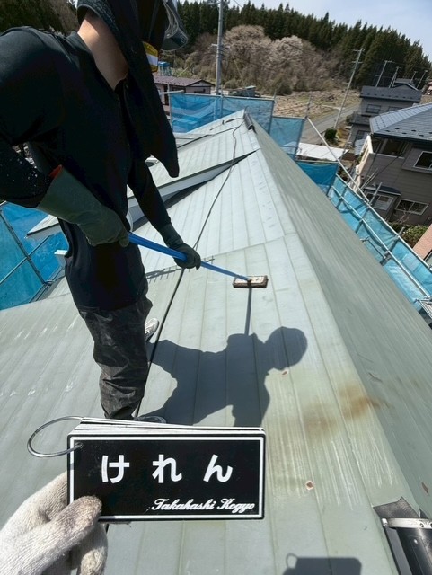 屋根ケレン作業
