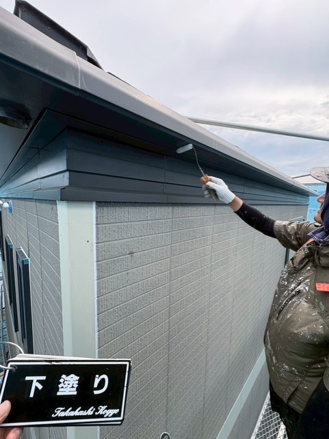 雨樋下塗り作業