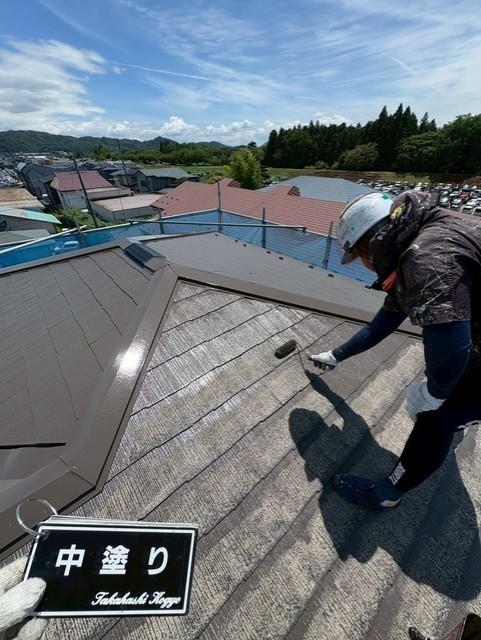 屋根中塗り作業