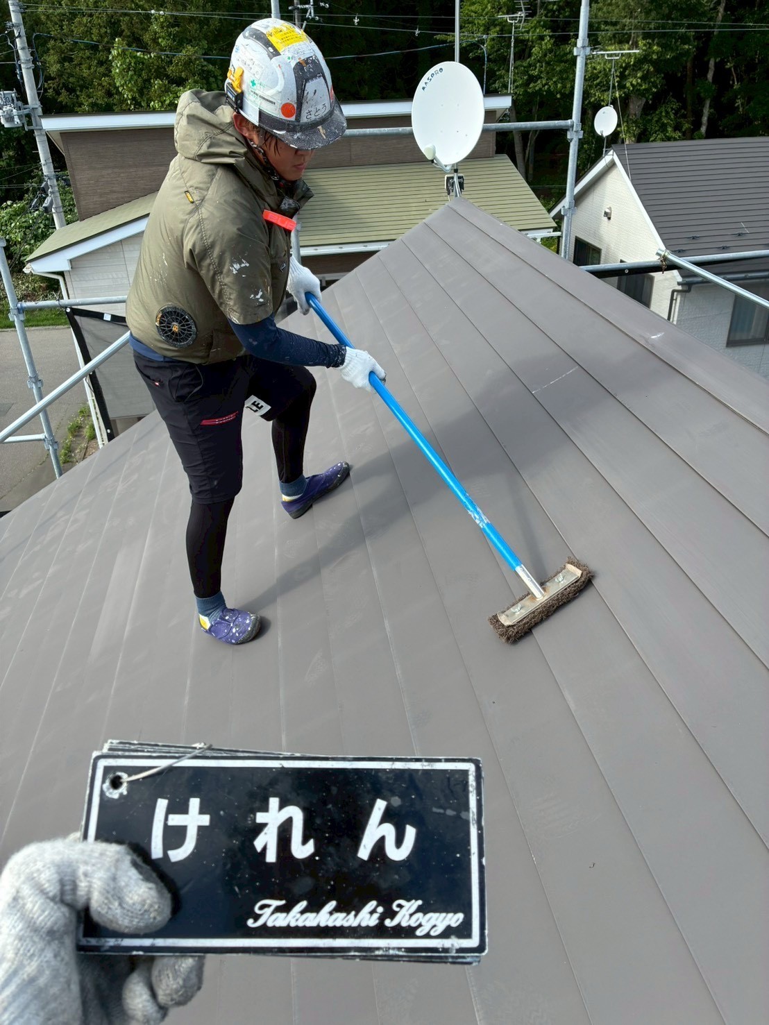屋根ケレン作業