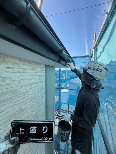 雨樋上塗り作業