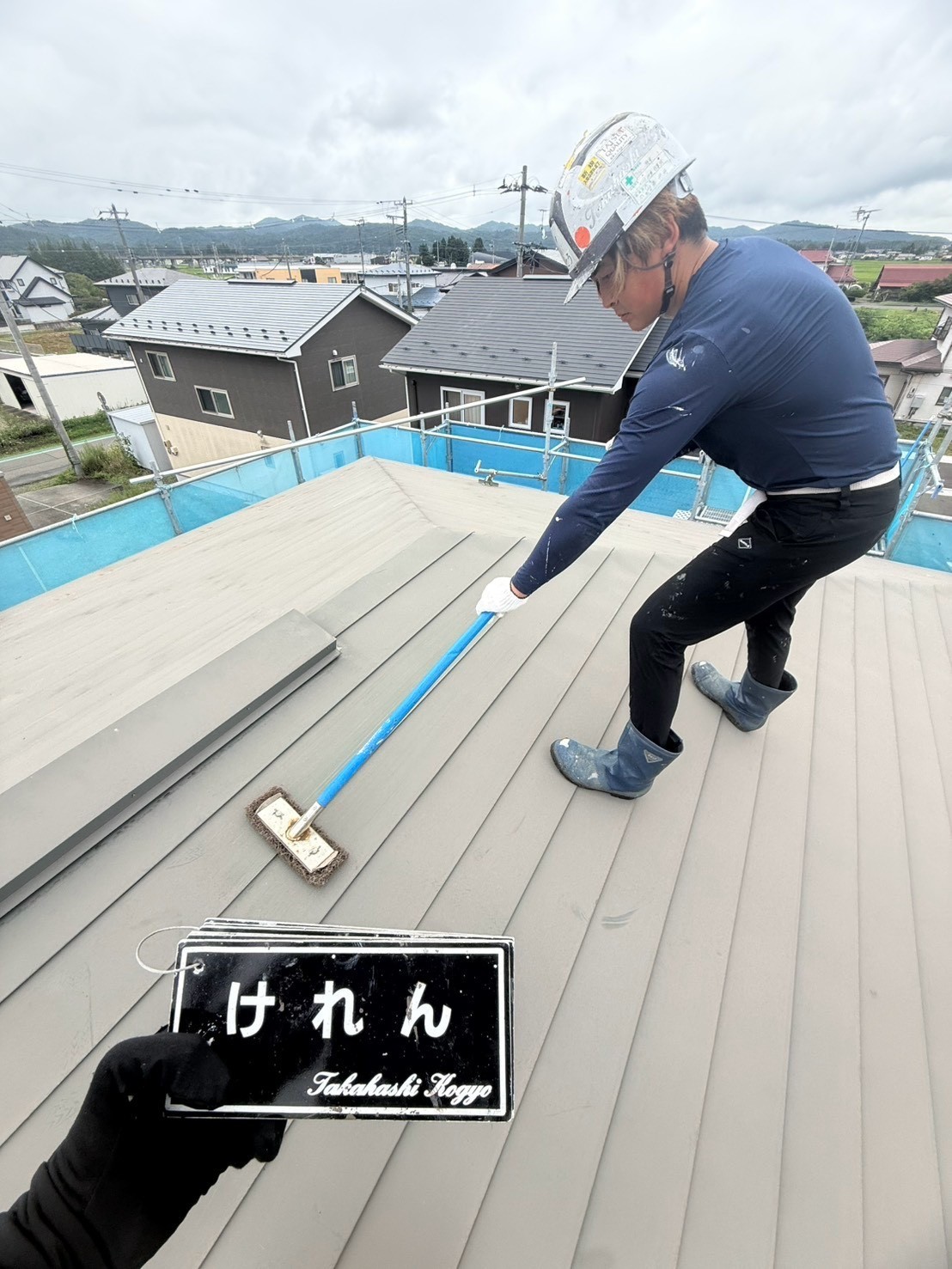 屋根ケレン作業
