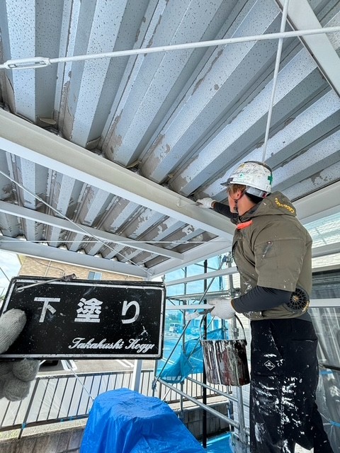 鉄骨下塗り作業