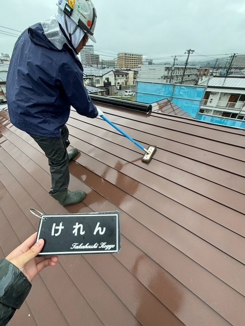 屋根ケレン作業