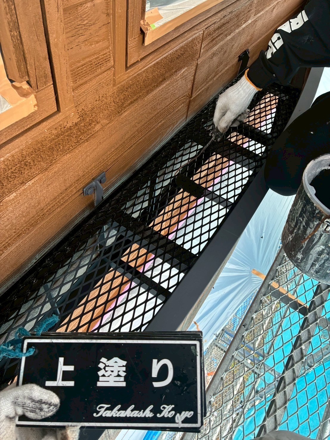 鉄部上塗り作業